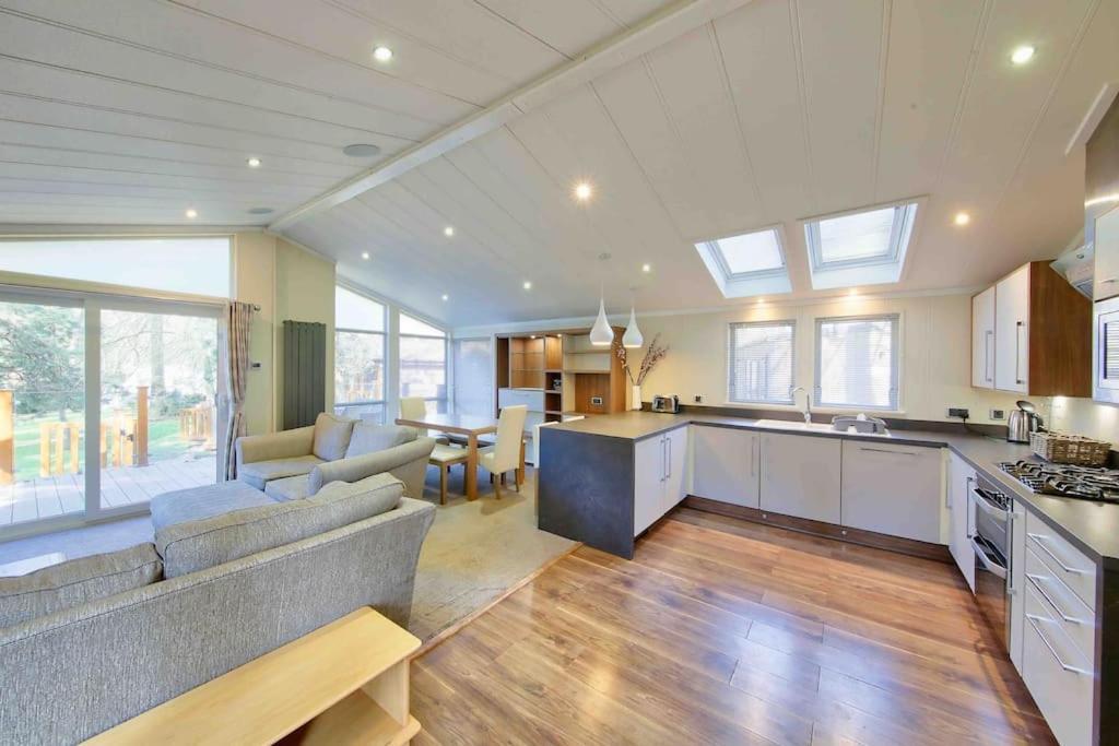 New Forest Lodge - 194 No Pets Fordingbridge Εξωτερικό φωτογραφία